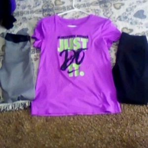 Nike bundle shirt to leggings